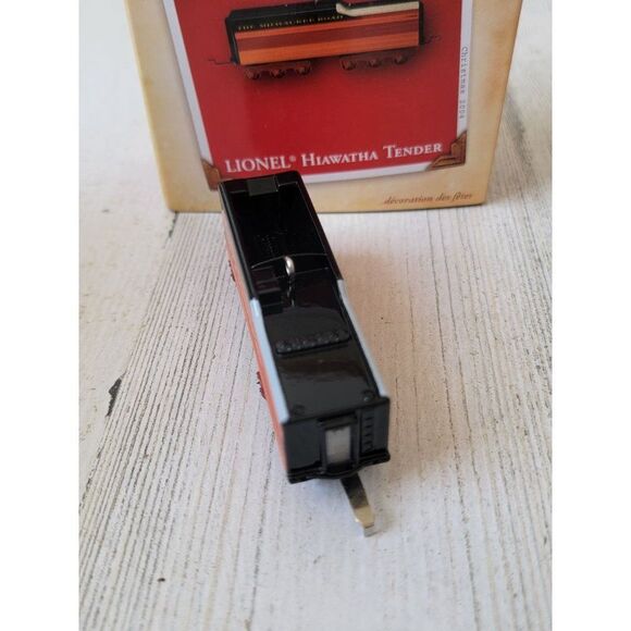 Hallmark Lionel Hiawatha tender 2004 ornament Xmas car diecast metal - Picture 3 of 7